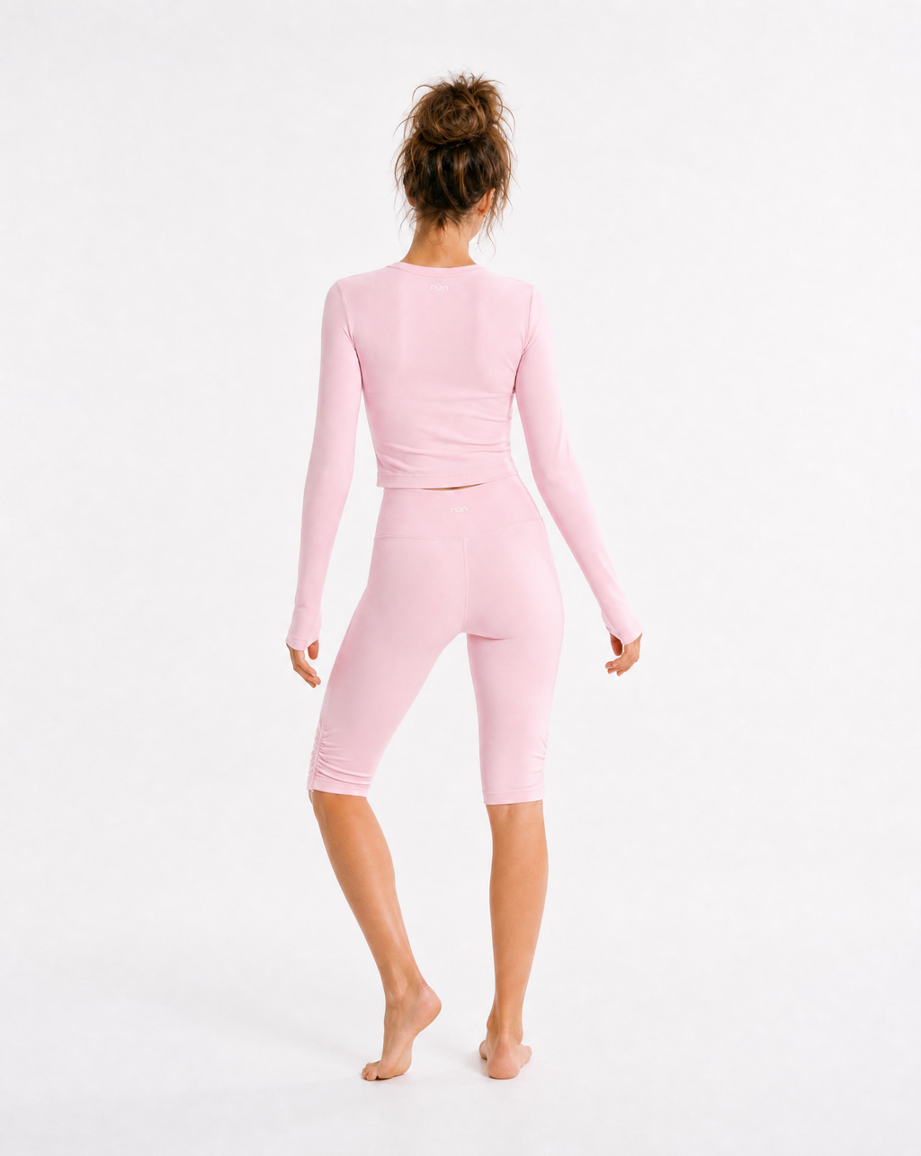 100% Organic Cotton Studio Long-Sleeve